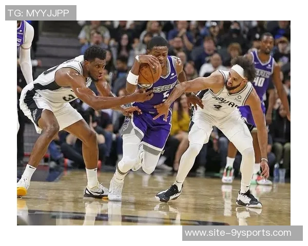 七人得分上双福克斯谈文班缺阵强调团队合作精神